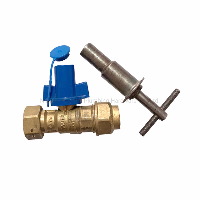 HDPE 20mm X 3/4 " Movable Nut Brass Meter Ball Valve with Anti-Fraud Handle